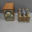AM/FM Table Top Wooden Radio (Walnut)