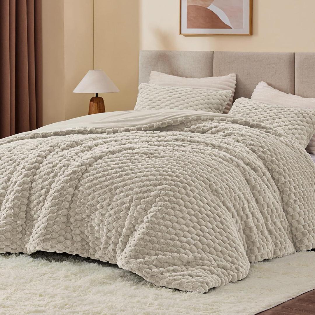 BEDELITE Fluffy Queen Comforter Set - Linen Fleece Soft Comforter for Queen Size Bed, Luxury Warm Bedding Set for Winter, Fuzzy Bed Set 3 Pieces (1 Comforter, 2 Pillowcases) (Queen(88"x88"))