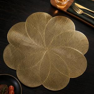 FAVE Luxury Gold Round Table Mats Set of 6, 15 Inch Wipeable Heat Stain Resistant PVC Placemats for Kitchen Dining, Holiday Decor,Parties,Weddings and Daily Use(Flower)