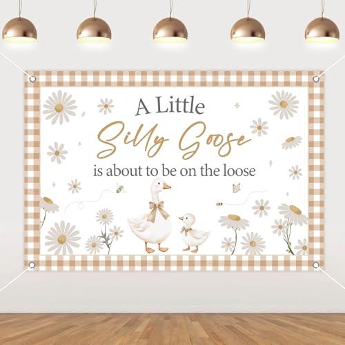 A Little Silly Goose Is About To Be On The Loose Backdrop Banner 4.92 * 3.28ft Khaki Silly Goose Baby Shower Decoration Cute Geese Daisy Gender Reveal Decor Fun Farm Animal Gingham Bow Party Supplies