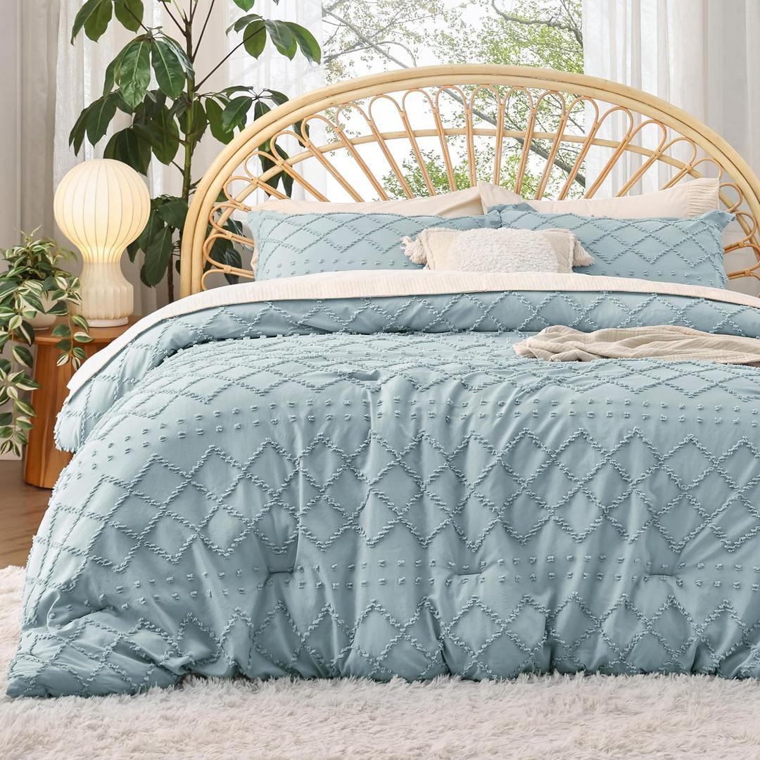 Bedsure Full Comforter Set - Dusty Blue Comforter, Boho Tufted Distressed Vintage Bedding for Kids, 3 Pieces Farmhouse-Style Bed Set for All Seasons, Fluffy Soft Bedding with 2 Pillow Shams