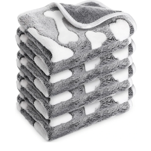 Reginary 4 Pcs Waterproof Guinea Pig Blankets Washable Small Animal Fleece Bedding Guinea Pig Cage Liners Reusable Training Pads Pet Pee Pad Sleep Mat for Hamster(Gray Bones,24 x 16 Inch)