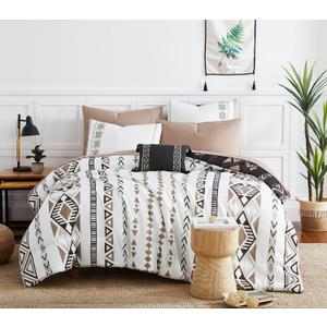 Geniospin Queen Comforter Set - 7 Pieces Reversible Bedding Set, Boho Bed in A Bag, Lightweight Soft Aztec Bedding, All Season Bed Comforter Set with Sheets, Pillowcases & Shams (Brown)