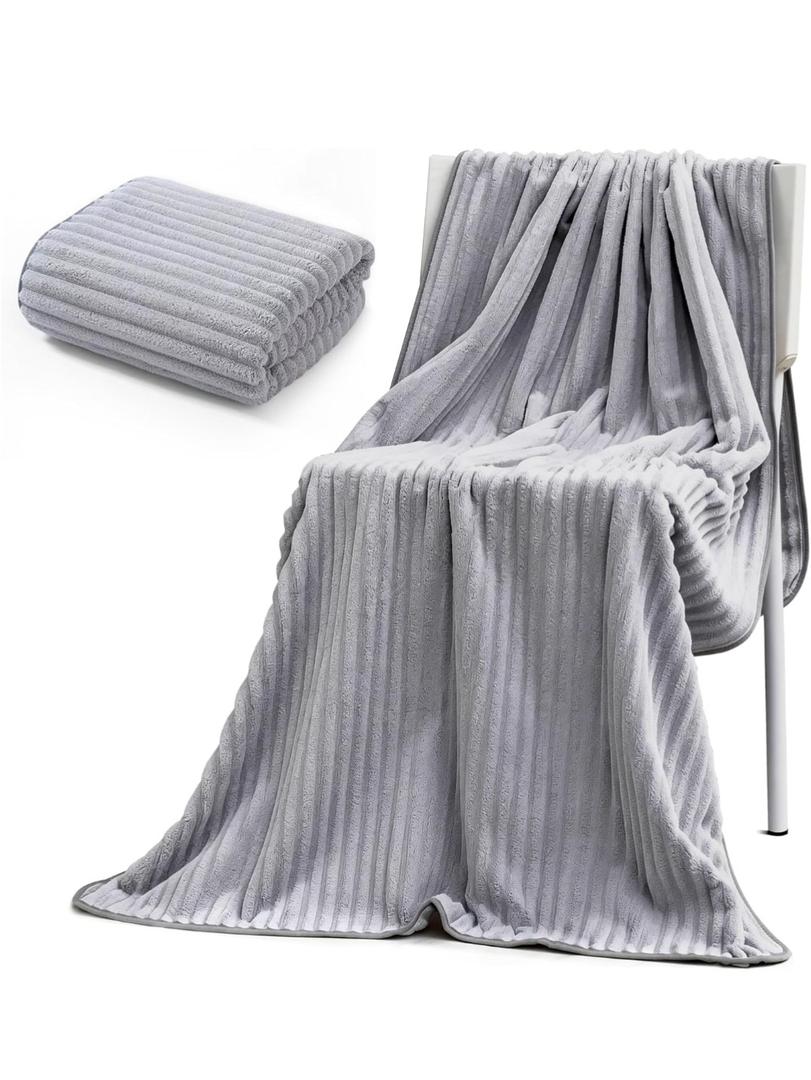 Bath Towel-28X56 inch, Durable Coral Velvet high Absorbent Towel，Suitable for Bathroom, Shower, Sports, Yoga Towels,linght Grey, Pack 2