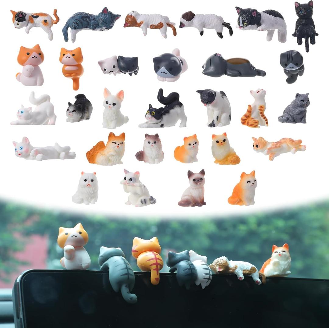 2 x Cute Cat Car Interior Accessories Dashboard Decorations, 29 Piece Car Dash Decor Rearview Mirror Ornament Cute Pussy Figures Anime Decor for Car Home Garden Office