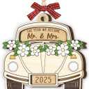 2 x Wedding Gifts 2025, First Christmas Married Ornament, Mr and Mrs Gifts As Engagement Gift for Newlyweds, Wooden Ornaments for Christmas Tree Decorations, Just Married Gift for Couple