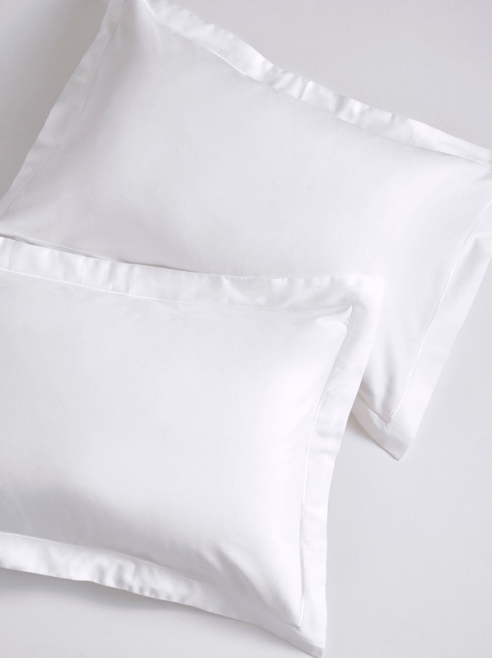  Set of 4 White  Pillow Cover Thread Count Collection Luxe 100% Cotton