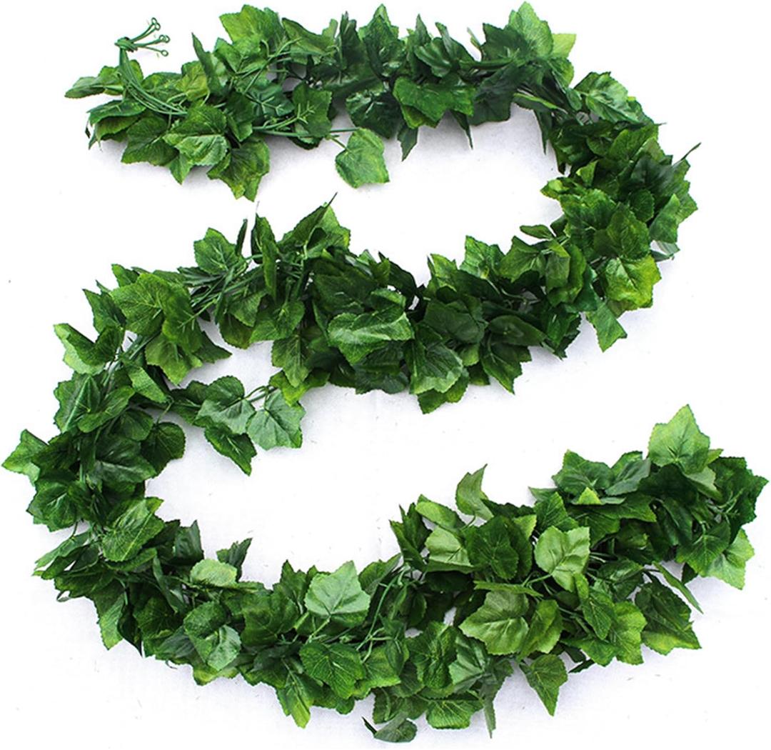 5 pcs Artificial Hanging Grapes Vine Artificial Fake Grape Vines Simulation of Vine Leaves Simulation Grape Garland Plant Lifelike Decor,for Wedding Party Cabinet Wall Decortion (Green)