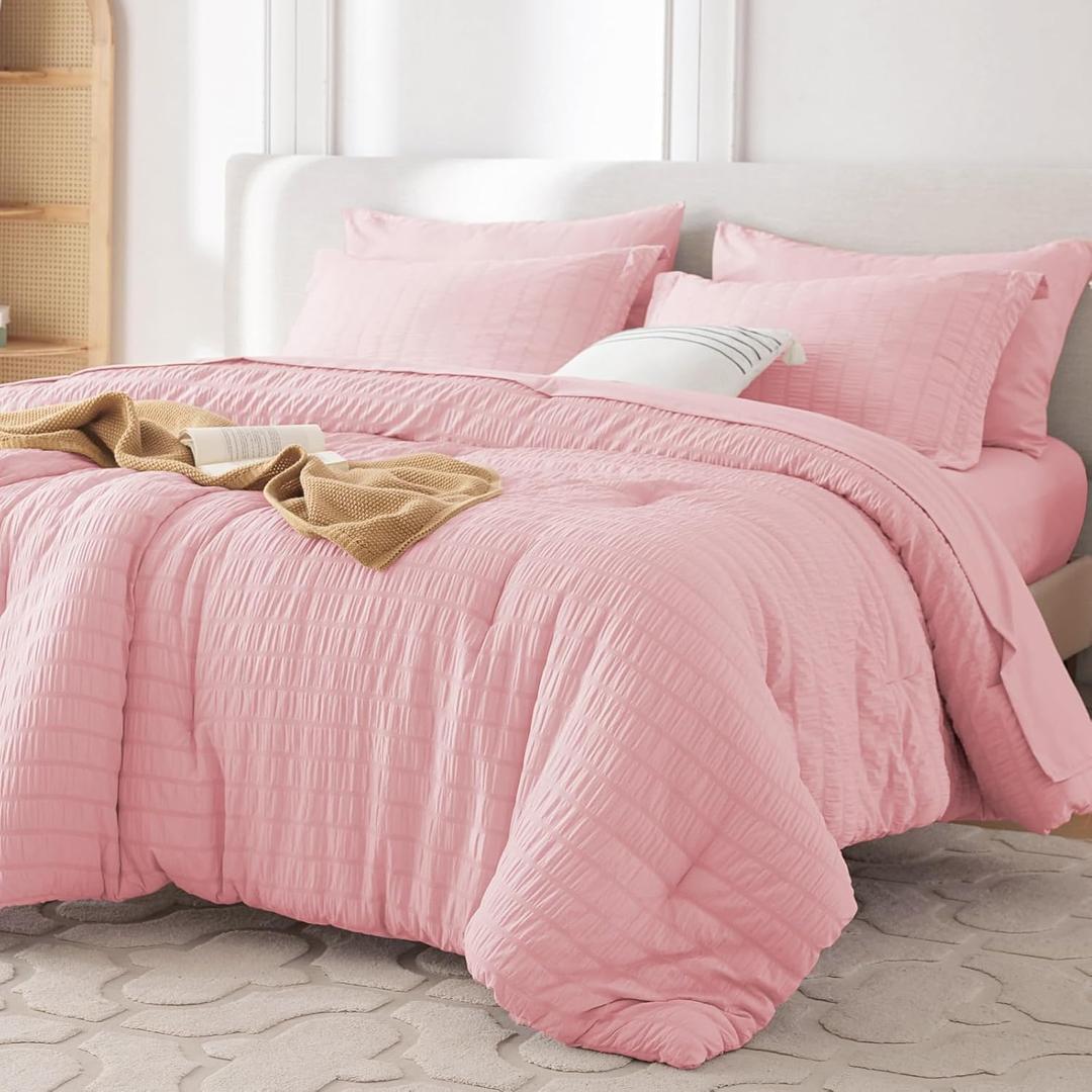 MUXHOMO 7 Pieces Full Comforter Set, Seersucker Bed in a Bag Full Size, All Season Luxury Bedding Set with Comforter, Flat Sheet, Fitted Sheet, Pillowcases & Shams, Pink (Full (82"x86"))