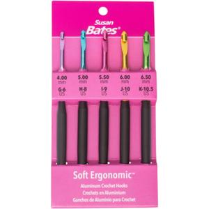 Susan Bates Silvalume Soft Ergonomic Crochet Hook Set Sizes G6/4mm to K10.5/6.5mm 7 PCS