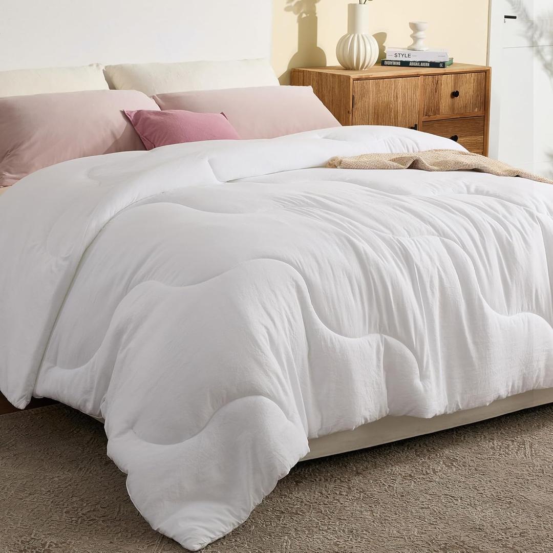 King Size Comforters Duvet Insert,Soft Down Alternative with Corner Tabs,Quilted Comforters for All Seasons,Machine Washable,King 90 x 102 Inches