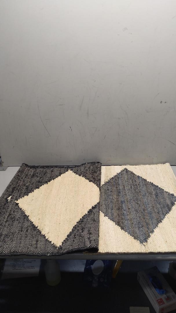 Rugs - 36"× 24" ( 2 pieces)