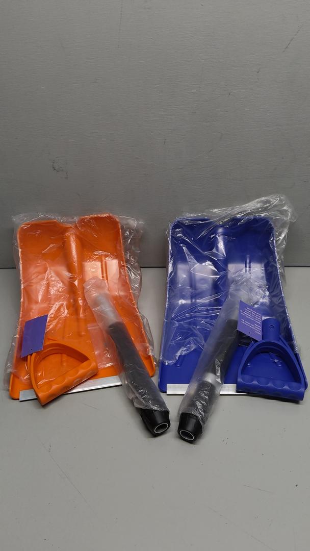 Kids Snow Shovel with D-Grip Handle, Aluminum Blade, Toddler Snow Shovel for Car Trunk, Emergencies, Driveways, and Car Snow Removal. (Age 3+, 2 Packs)