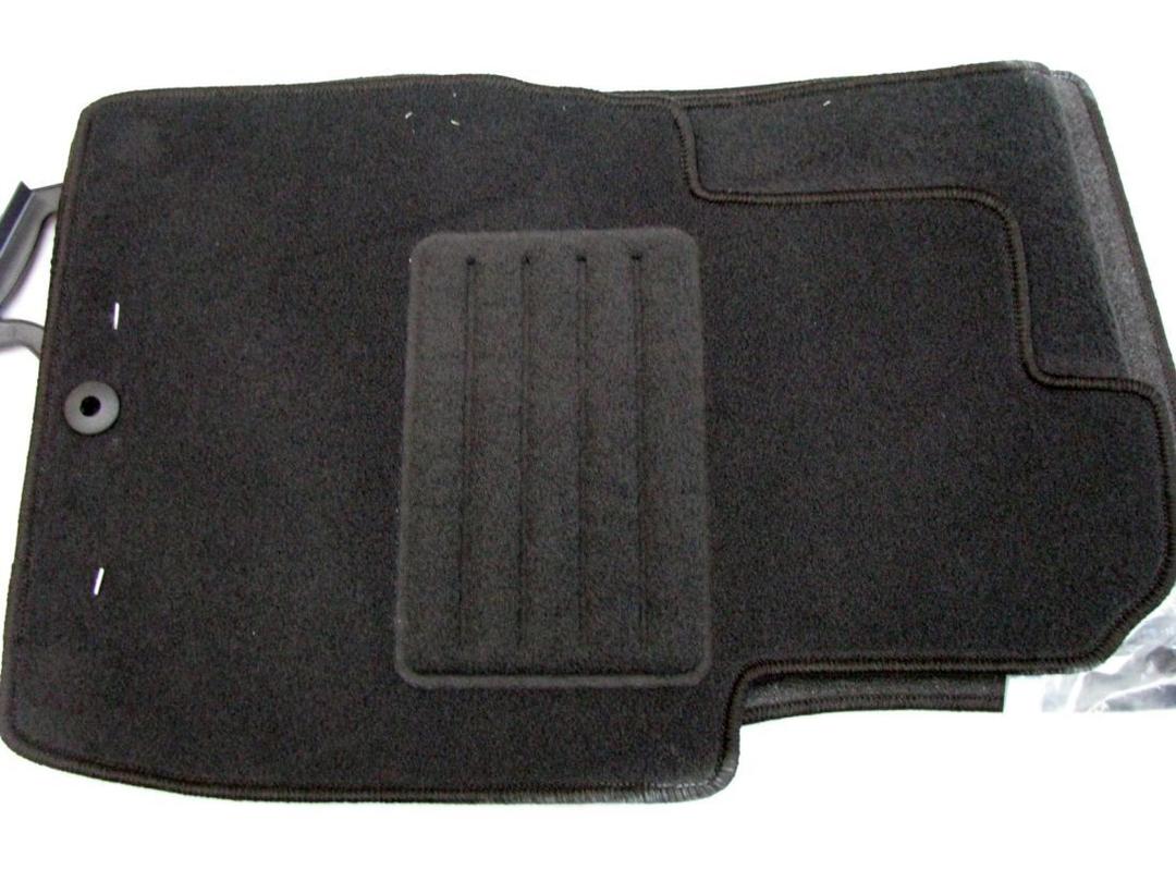 Petex carpet mats for Mercedes G-Class W461 / W463 / W460 (1990-2000) - Short ba