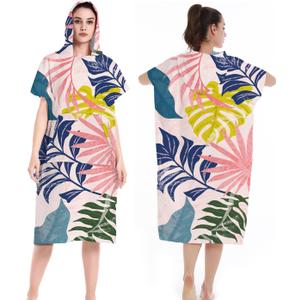 LOMTRATS Double-Sided Microfiber With Pockets Quick-Drying Changing Towel For Women And Men Swimming Beach Surfing Bathing (Medium, Colorful Seaweed)