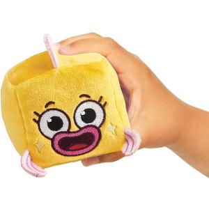 Pinkfong Baby Shark Goldie Plush Cube with Sound 2 Pack