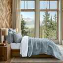 EverGrace Velvet Quilt Set King Size, Luxurious Soft Quilted Bedding Sets, Lightweight Velvet Comforter for All Season, Striped Channel Bedspread Coverlet with 2 Shams, 104" x 92", Blue Linen