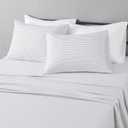 Amazon Basics Lightweight Microfiber 4-Piece Bed Sheet Set, Queen, Plum, Printed