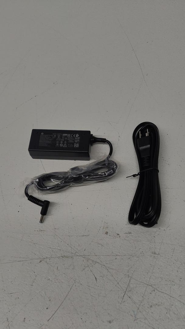 45 W Charger