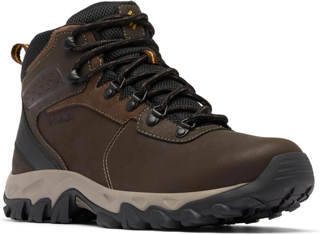 Columbia Men's Newton Ridge Plus II Waterproof Hiking Boots (11.5)