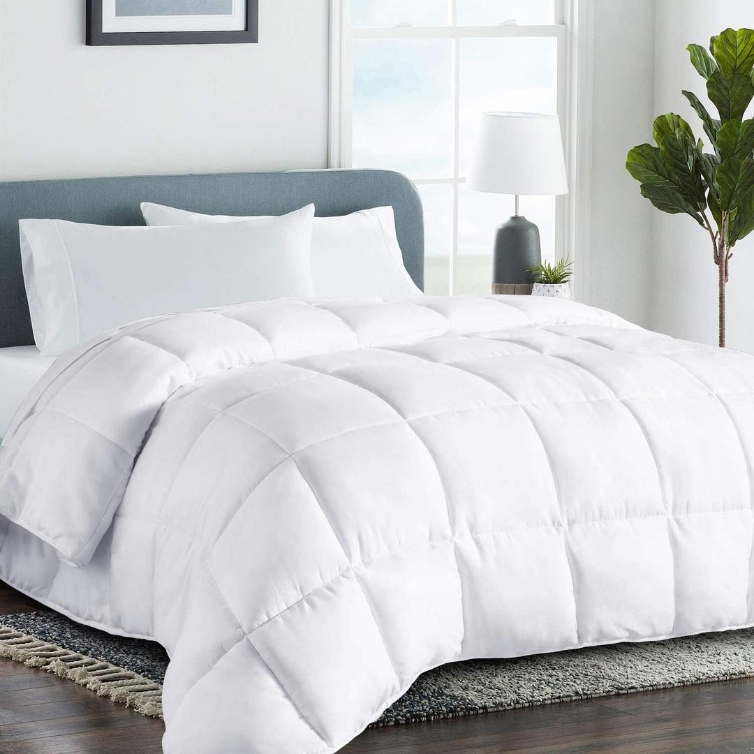 COHOME Quilted Oversized Queen Size Comforter - All-Season Down Alternative Duvet Insert - Luxury Hotel Winter Warm White Comforter with Anti-Clump Tech & 8 Tabs - Reversible98"x98"