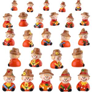 Wesiti 40 Pcs Thanksgiving Mini Resin Figurine Scarecrow Fall Miniature Resin Statues Tiny Scarecrow Figurine to Hide for Indoor Outdoor Gifts Home Table Centerpieces Dollhouse Garden Landscape