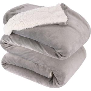 NANPIPER King Size Sherpa Blanket, Soft Fleece Throw for Bed, Reversible Thick Fuzzy Blanket for Winter (Light Grey, 90x108 inches)