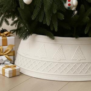 Viora White 28 Inch Christmas Tree Collar, Neutral Chunky Cable Knit Tree Base Cover Ring Skirt, Rustic Farmhouse Basket Collar for Xmas Home Office Holiday Decor, Fits 4-6 Ft Trees (White)