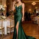Lace Applique Satin Prom Dresses for Women 2026 Mermaid V Neck Ruched Spaghetti Strap Formal Evening Gown with Slit (Green, L)