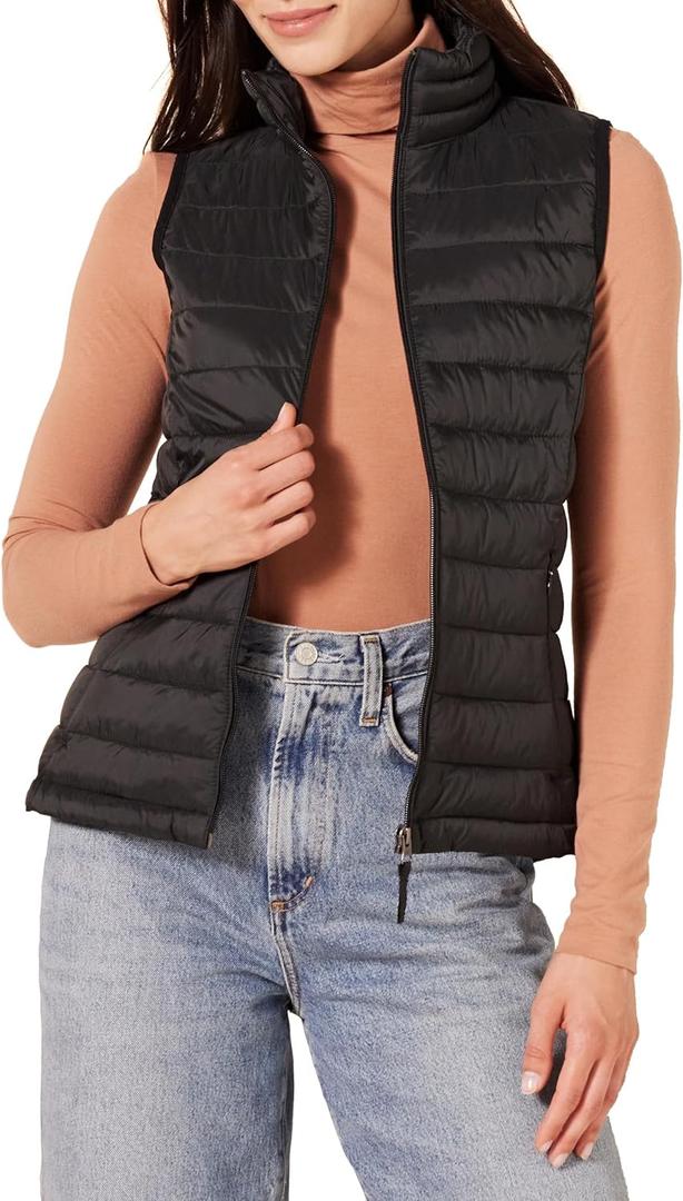 Amazon Essentials Women's Lightweight Water-Resistant Packable Puffer Vest (Large, Black)