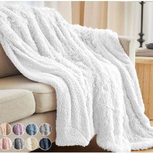 The Connecticut Home Co Throw Blanket Soft Fluffy Room Decor, 70x60, Cozy Warm Throws for Bed, Couch, Gifts for Women, Bedroom Cute Aesthetic Blankets Shag and Sherpa, White