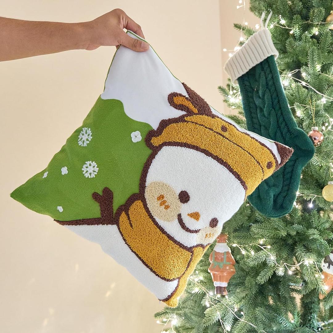 Soft Christmas Tufted Cute throw pillow coverSnowflake Geometric Aesthetic Embroidered pillowcaseStylish Holiday Snowman with Scarf & Hat Cushion Cases for Couch Sofa Bedroom Living Room,1PC