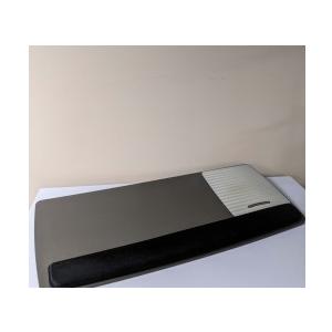 3M TILT ADJUSTABLE GEL WRIST REST KEYBOARD AND MOUSE PLATFORM