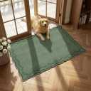 GarveeHome Scalloped Entryway Rug, 2x3 Solid Green Washable Front Door Rug Indoor Entrance Floral Carpet Non-Slip Low Pile Throw Rugs for Kitchen Floor, Powder Room, Entry, Bathroom, Kids Room