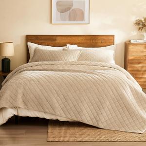 L'AGRATY Velvet Quilt King Size: 3-Piece Reversible Luxury Velvet Bedding Comforter Set - Lightweight Oversized Quilted Bedspread Coverlet with 2 Pillow Sham for All Season - Light Taupe Quilt, King/Cal King