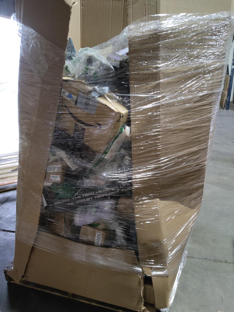 Pallet of Salvage Items
