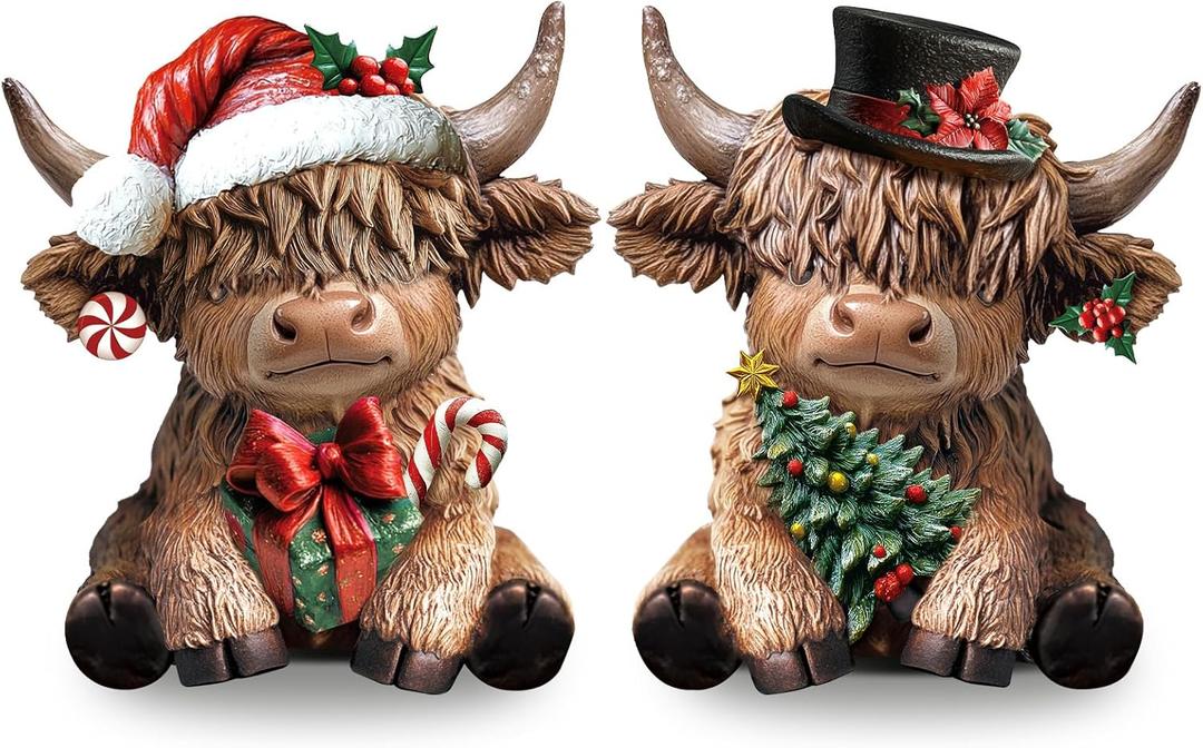 Karenhi 2 Pcs Christmas Highland Cow Decor, 2025 Funny White Elephant Gifts, Resin Highland Cow Figurines Gnomes Scottish Statue Calf with Xmas Tree for Home Garden Kitchen Office Table Decorations