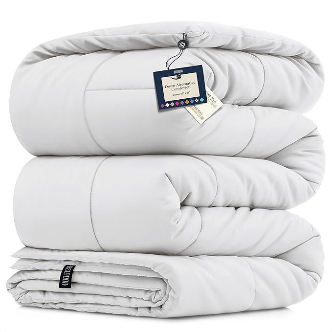 BELADOR Queen Comforter - White Duvet Insert, All-Season Down Alternative, Mid-Plush Lightweight, Box Quilted Siliconized Fiberfill, Oeko-Tex Hotel Comforter
