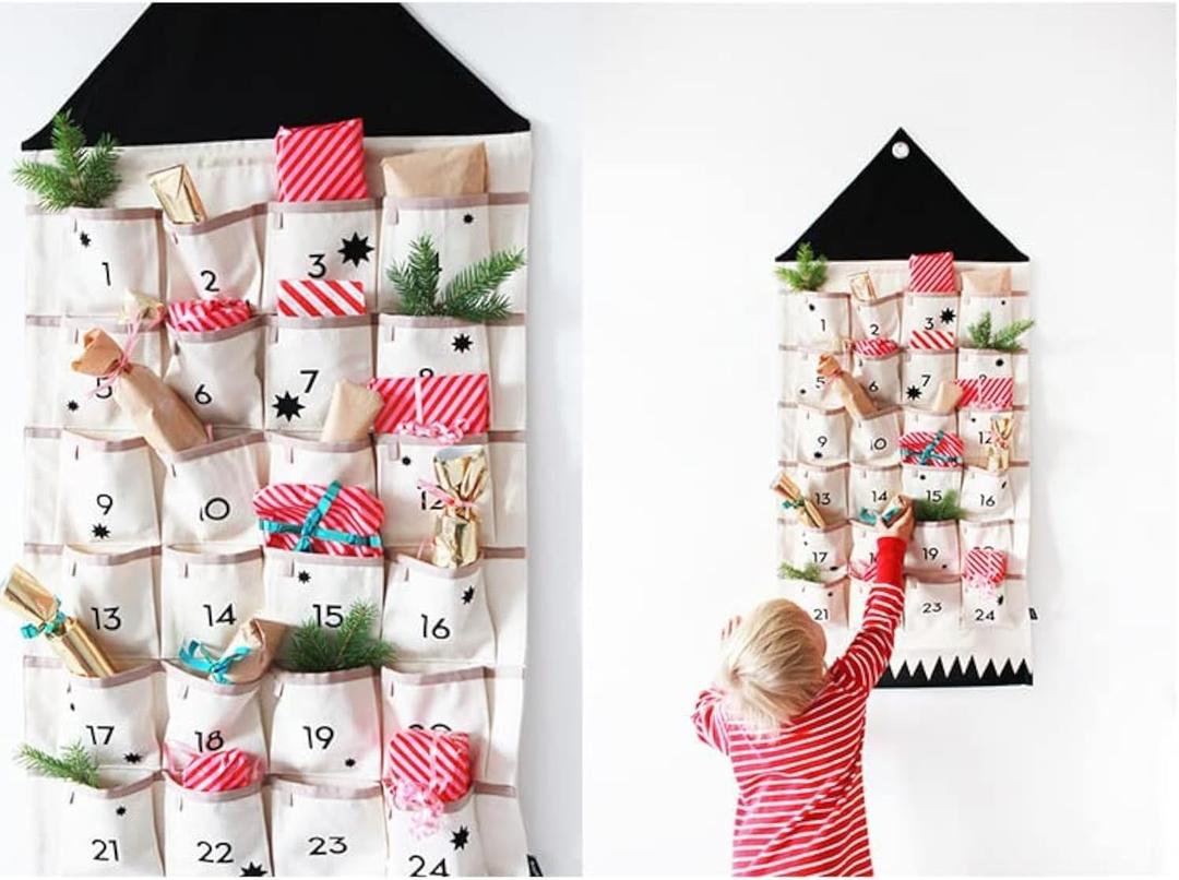 STKMELON Christmas Advent Calendar with Pockets Wall Hanging Bag for Home Xmas Countdown Decoration(Countdown to Christmas)