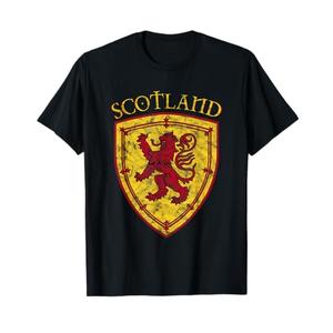 Scottish Rampant Lion Scotland Coat of Arms Banner T-Shirt. S Size