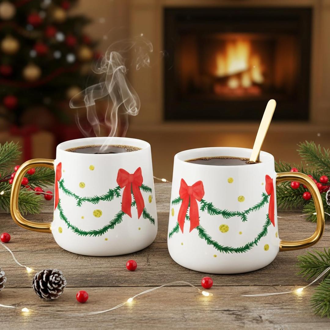 2 Pcs Holiday Mugs Set Gift for Couple Parents, Coffee Cup with Golden Handle and Spoon, 10 oz Ceramic Tea Hot Cocoa Cups Gift for Family Home Kitchen Decor(Christmas Garland)