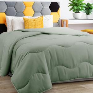 Lightweight Comforter Cooling Sage Green, All Season Duvet Insert Breathable Queen Size Summer Bedding, Soft Microfiber Cool Down Alternative Quilt with Corner Tabs, 88x88 inch