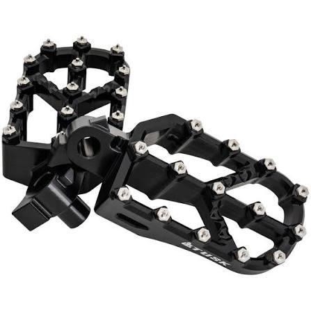 Tusk Strike Billet Moto Foot Pegs Silver Compatible with HONDA CRF250R 2004-2026/CRF450R 2002-2026/CRF300L/RALLY 2021-2025