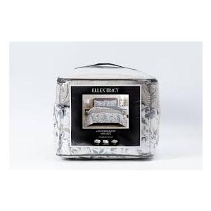 ELLEN TRACY 4 PIECE BEDDING SET KING SIZE