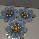Metal Flowers Wall Decor Blue and Gold Wall Art Hanging Decorations 3 Pc Rustic Modern Floral Sculpture Wall Accent Artwork Indoor Outdoor for Bathroom Bedroom Living Room Garden Patio Porch 10 Inch