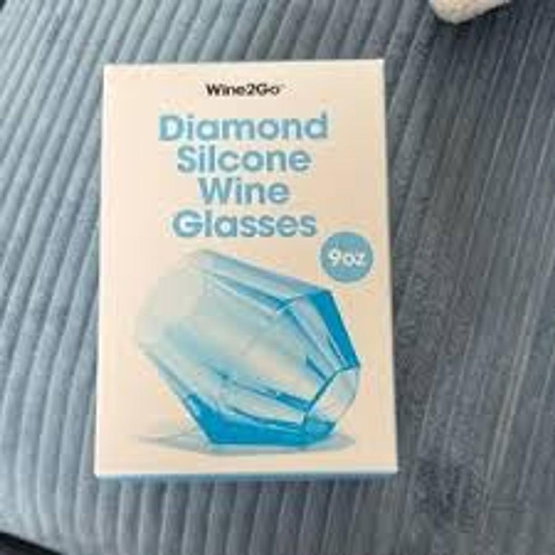 Wine2Go Diamond Silicone Glasses 9oz