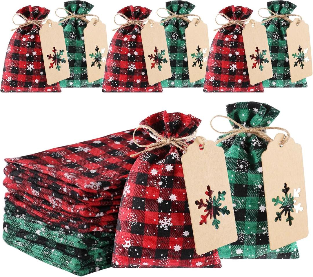 GlyinnHe 36PCS Christmas Drawstring Bag Buffalo Plaid Xmas Burlap Bag with Snowflake Bulk Jute Gift Goody Treat Bags with Kraft Tag for Xmas Holiday New Year Party Favors Supplies