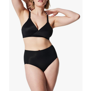 SPANX Nursing Bra - Comfy Nursing Bra for Breastfeeding with Ease - Wire-Free - Maternity Bra with Support ,Medium