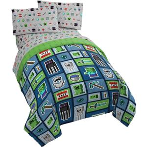 Jay Franco Minecraft Monster Hunters 4 Piece Twin Bed Set - Includes Reversible Comforter & Sheet Set - Bedding Features Creeper - Super Soft Fade Resistant Microfiber (Official Minecraft Product)
