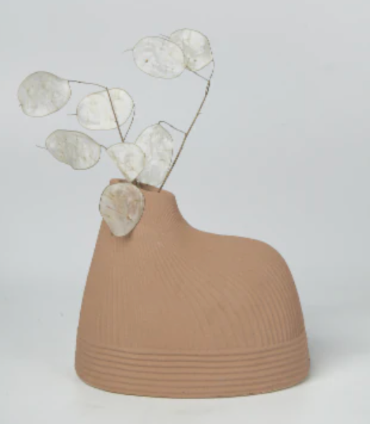 HD Designs Porcelain Vase